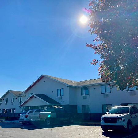 Super 8 By Wyndham Maysville Ky Εξωτερικό φωτογραφία