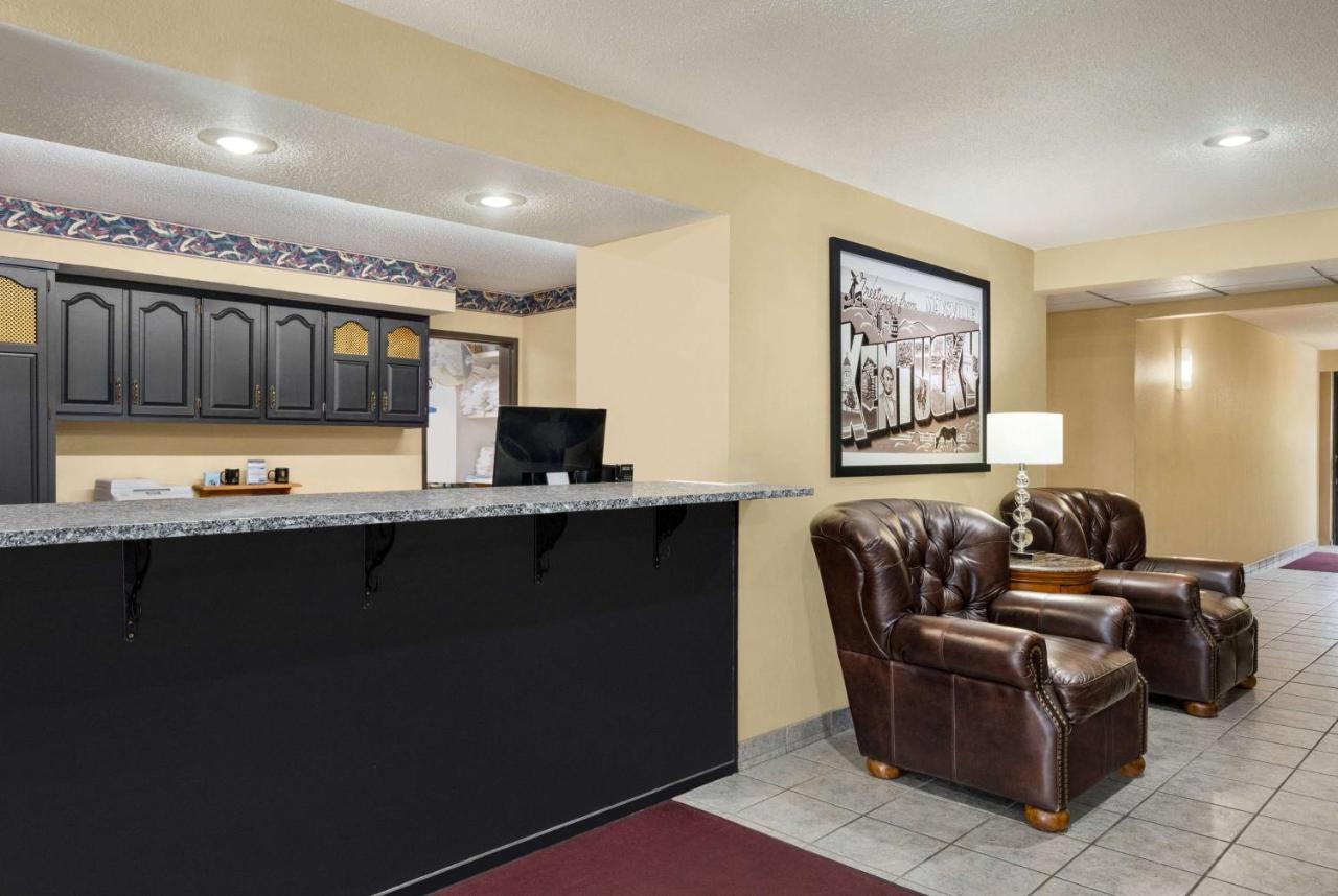 Super 8 By Wyndham Maysville Ky Εξωτερικό φωτογραφία