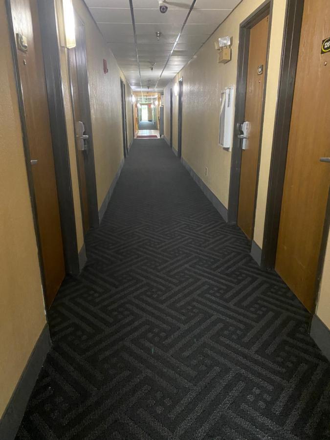 Super 8 By Wyndham Maysville Ky Εξωτερικό φωτογραφία